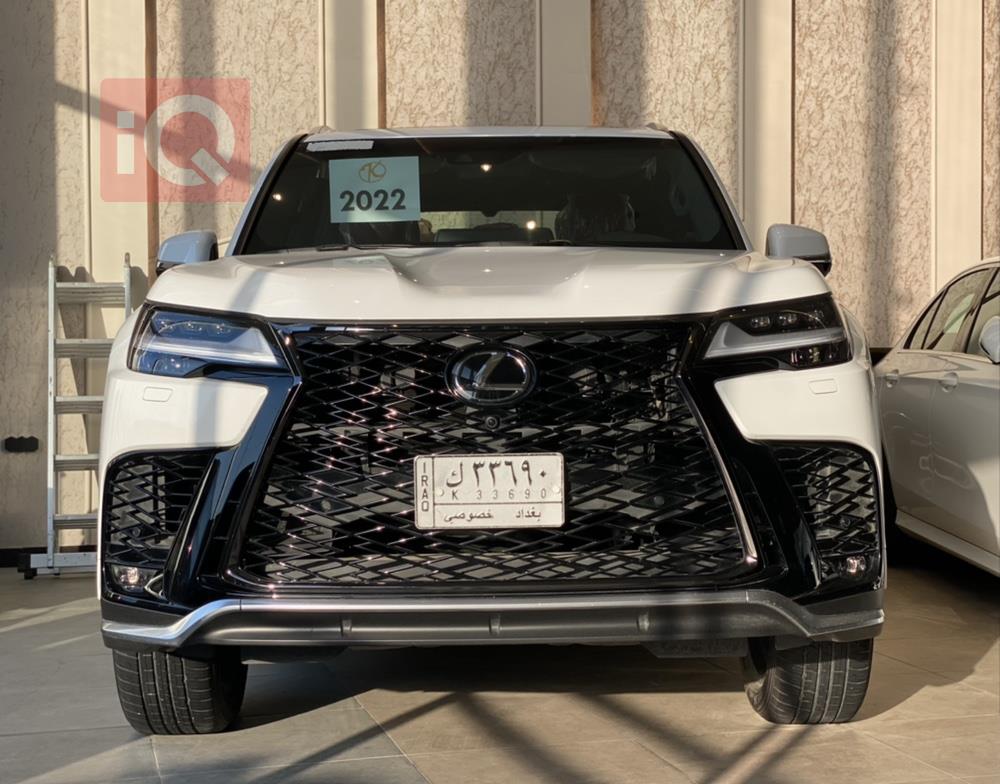 Lexus LX